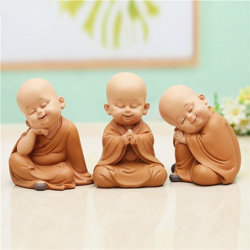 Buddha szobor kis szerzetes Gyanta aranyos otthoni klub Feng Shui dekoráció Kézműves Boutique tea kisállat ékszerek ingyenes szállítás