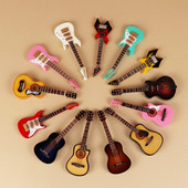 Mini gitár Miniatűr elektromos gitár basszusgitár miniatűr fa mini mandolin hangszer modell kollekció