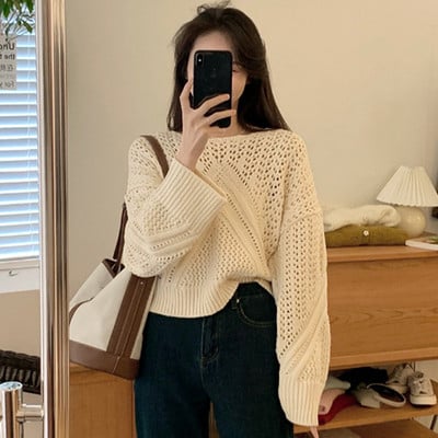 Φαρδύ μοντέλο χειμωνιάτικο πουλόβερ με οβάλ λαιμόκοψη