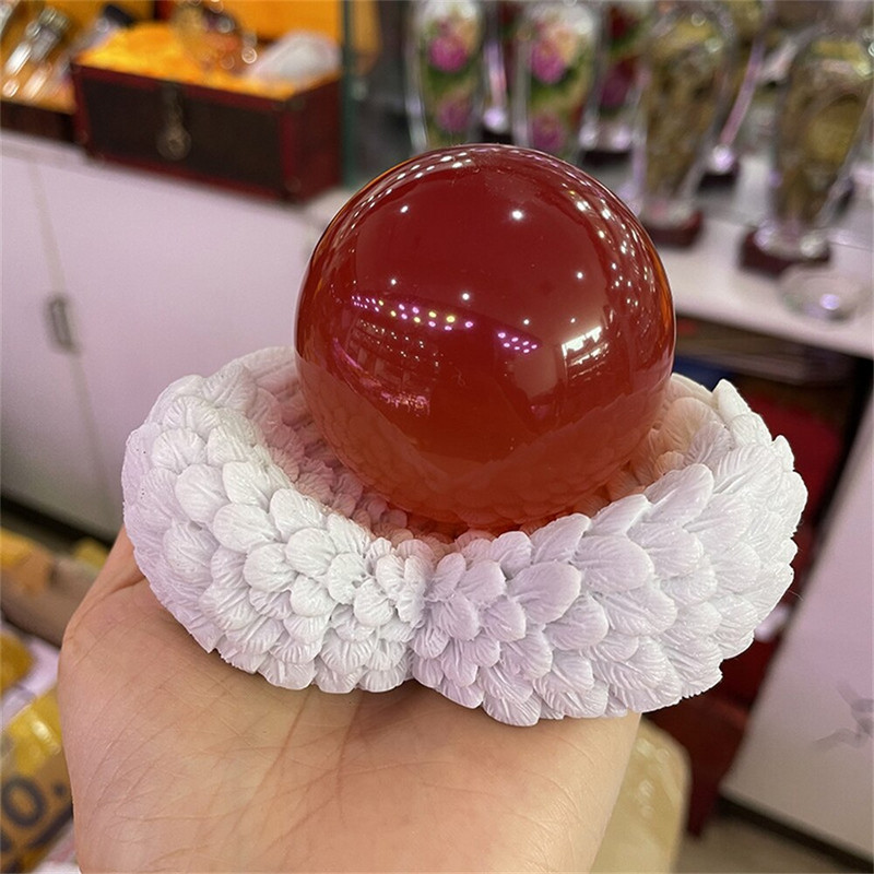 Crystal Ball Base Angyalszárnyak Toll Szív Forma Gömb Állvány Gyanta Charms Kézműves Dísz Otthoni Dekoráció 4-8 cm-es labdához