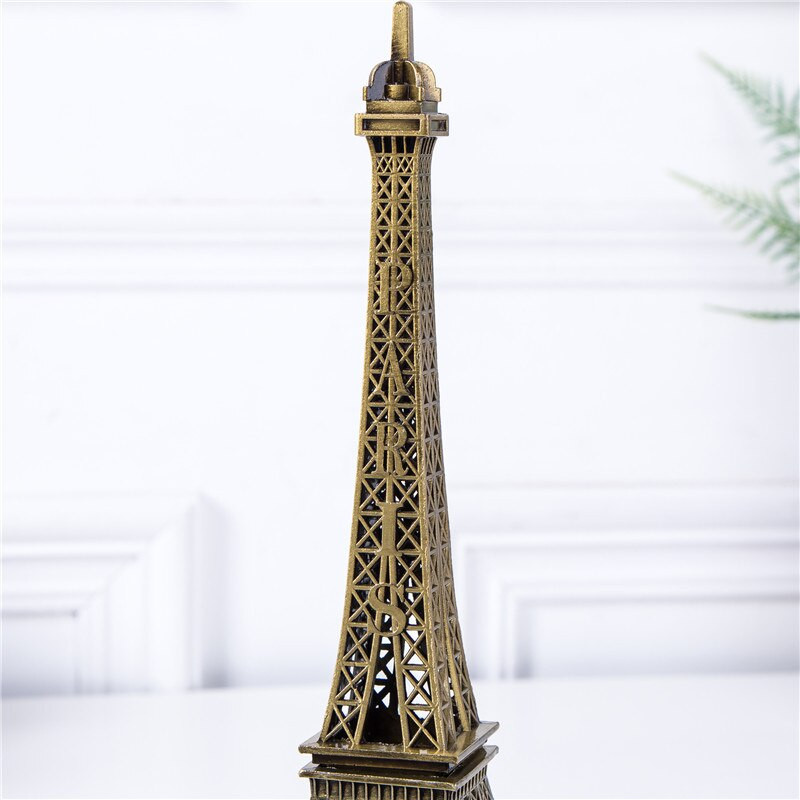 Kreatív párizsi Eiffel-torony szobor európai kézműves retro modell irodai dekoráció miniatűr épület kis ajándék retro dekoráció
