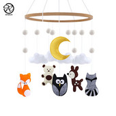 Κινητά ζώα της δασικής περιοχής, φορητή αλεπού, φορητό μωρό τσόχα του δάσους