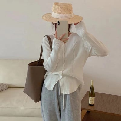 Γυναικείο μακρυμάνικο πουλόβερ με κουμπιά