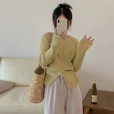 Γυναικείο μακρυμάνικο πουλόβερ με κουμπιά