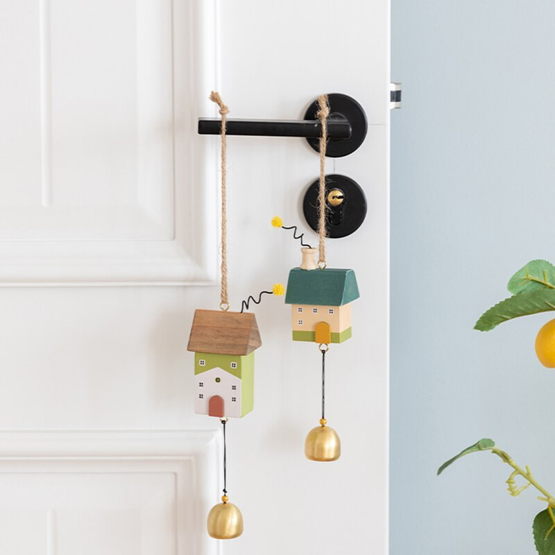 Šiaurės šalių medinis namas vėjo varpelis Rankų darbo pakabinamas varpelis durų rankenėlė siena vaikų kambario dekoracija sodo namų biuro darželio dekoras