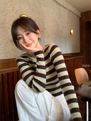 Γυναικείο μακρυμάνικο ριγέ πουλόβερ