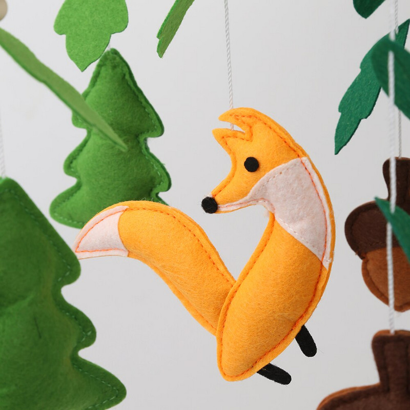 Woodland Nature Fox Filc Baby Mobile Trees Fenyőtobozok Óvodai babaágy Mobil
