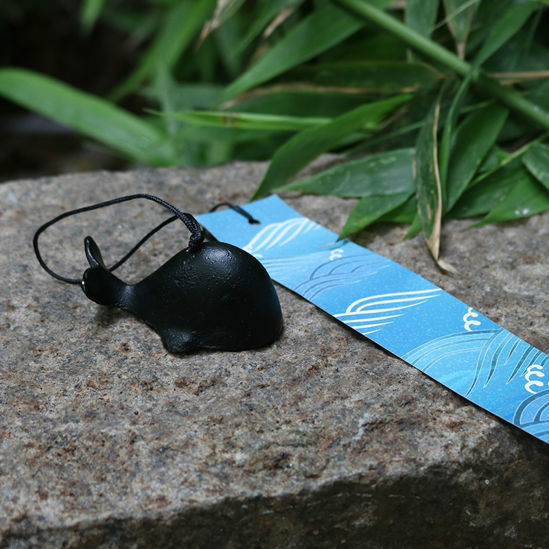 Японски тип FURIN Wind Chimes Черен кит Чугунена декорация за окачване на стена Детска стая