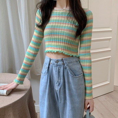 Ριγέ κοντό πουλόβερ με λαιμόκοψη σε Ο και μακριά μανίκια