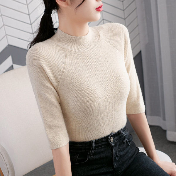 Γυναικεία μπλούζα με μεσαία μανίκια και ψηλό γιακά