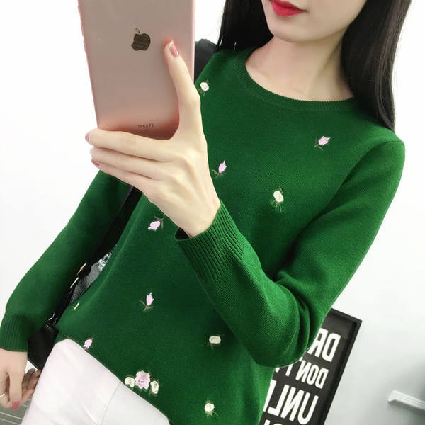 Modernus moteriškas megztinis ilgomis rankovėmis siuvinėti