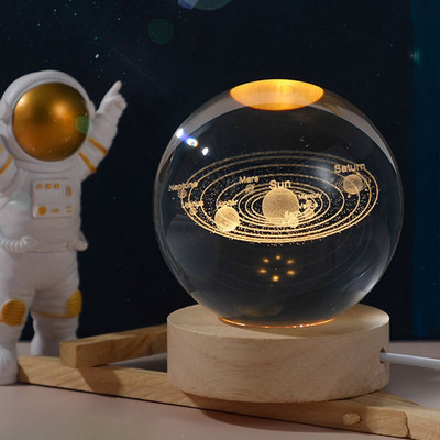 Loominguline kristallpall Crystal Planet Globe 3D lasergraveeritud päikesesüsteemi pall puutelülitiga LED-valgusaluse astronoomiakujundusega