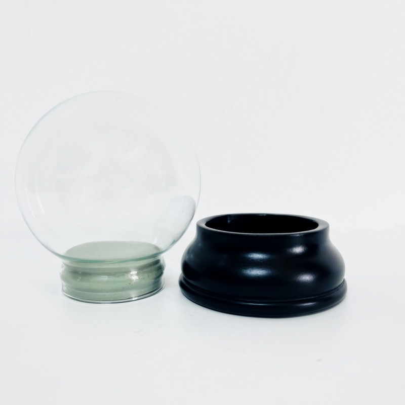 DIY Empty Snow Globe Kiegészítők Karácsonyi vízgömb fekete talppal Gyerekek születésnapi ajándék kristály hógolyó