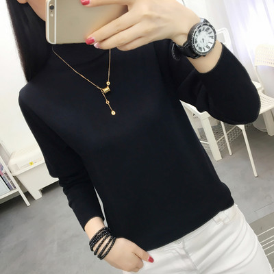 Γυναικείο casual πουλόβερ με ψηλό γιακά και μεταλλικό στοιχείο