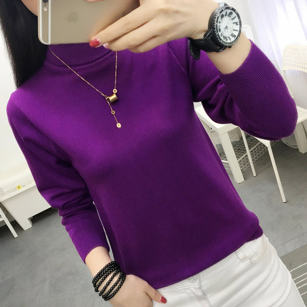 Γυναικείο casual πουλόβερ με ψηλό γιακά και μεταλλικό στοιχείο