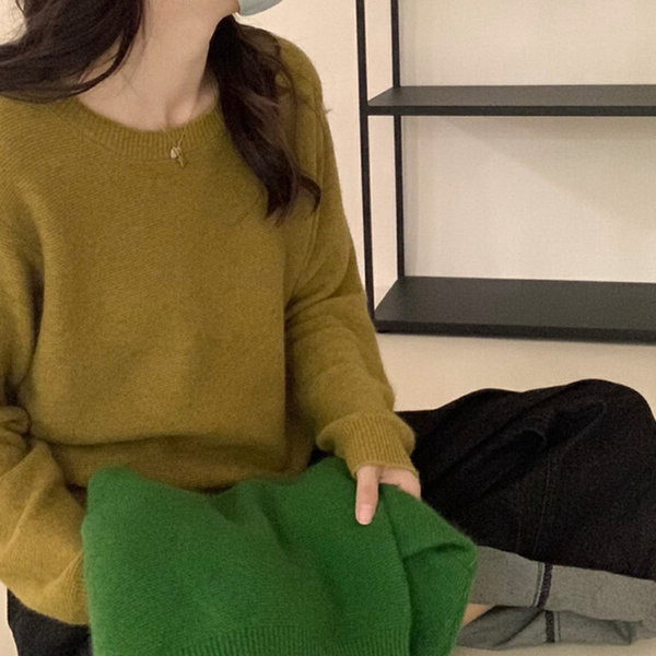 Γυναικείο πουλόβερ  σε τρία χρώματα