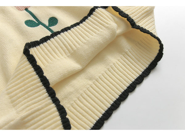 Casual γυναικείο πουλόβερ - με κέντημα