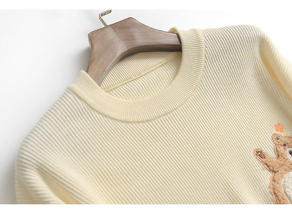 Casual γυναικείο πουλόβερ με οβάλ λαιμόκοψη