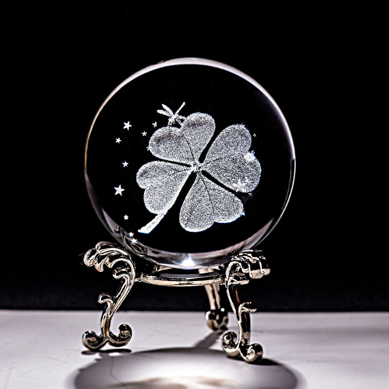 6 CM krištolinis rutulys, keturių lapų dobilų miniatiūros, 3D lazeriu graviruotas stiklo rutulys, popieriaus svoris namų dekoravimo papuošalai, dovanos, figūrėlė