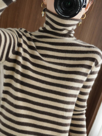 Γυναικείο πουλόβερ με φαρδιά μανίκια