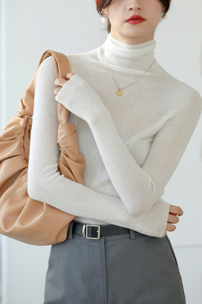 Γυναικείο μακρυμάνικο πουλόβερ με κουμπιά