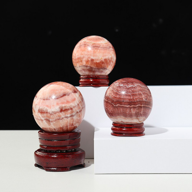1db Természetes Rhodochrosite Ball Energy Magic Crystal Ball dísz piros csíkos kvarc Feng Shui dekoráció fa alappal