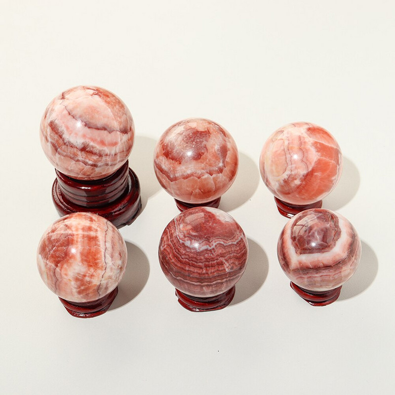 1db Természetes Rhodochrosite Ball Energy Magic Crystal Ball dísz piros csíkos kvarc Feng Shui dekoráció fa alappal