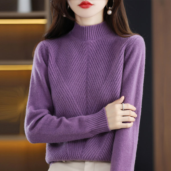 Stilingas džemperis su polo kaklu moterims - nemokamo rašto