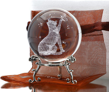 H&D 60 мм 3D кристална топка Лазерно гравирана стъклена фигурка на котка Колекционерска преспапие Home Art Decor Стъклена сфера със стойка