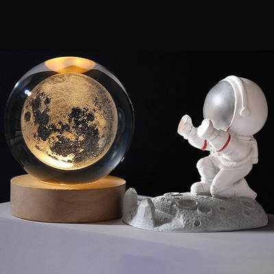 Kristálygolyó Crystal Astronaut Planet Globe 3D lézergravírozott Naprendszer golyó érintéskapcsolóval LED fényalap Csillagászati Gif