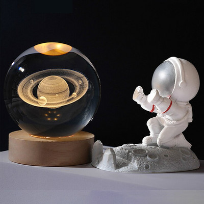 Kristálygolyó Crystal Astronaut Planet Globe 3D lézergravírozott Naprendszer golyó érintéskapcsolóval LED fényalap Csillagászati Gif