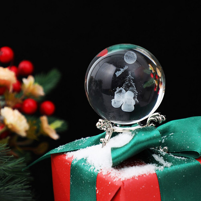 60 mm-es karácsonyi kristálygömb Mikulásfa hóember 3D lézeres üveg kristálygömb asztali papírnehezék lakberendezési karácsonyi kézműves ajándék