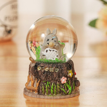Японски анимационен филм, дебела котка, смола, светеща кристална топка със светкавица, креативни орнаменти от снежинки, двойка приятели, студентски подарък за рожден ден