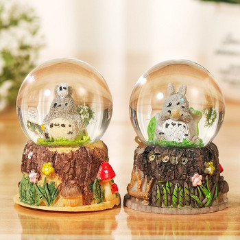 Японски анимационен филм, дебела котка, смола, светеща кристална топка със светкавица, креативни орнаменти от снежинки, двойка приятели, студентски подарък за рожден ден