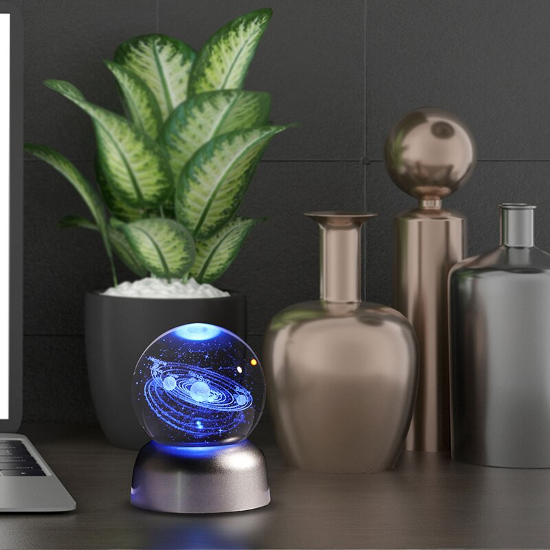 6 cm-es 3D lézergravírozott új napelemes földgömb Galaxy Stars Planets golyós LED fényalappal lakberendezési csillagászati ajándék