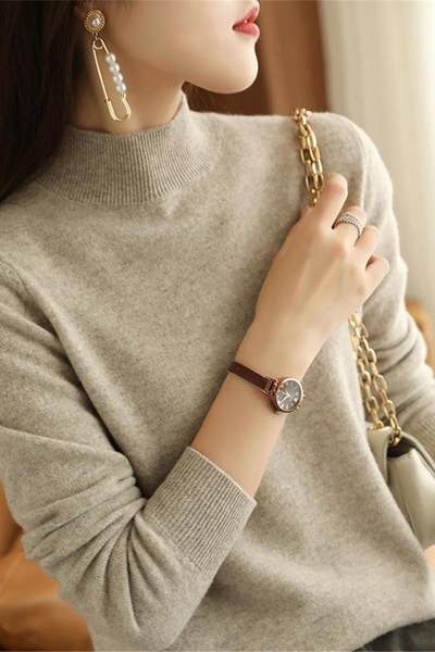 Γυναικείο πουλόβερ με μανίκια 3/4 και ψηλό γιακά πόλο