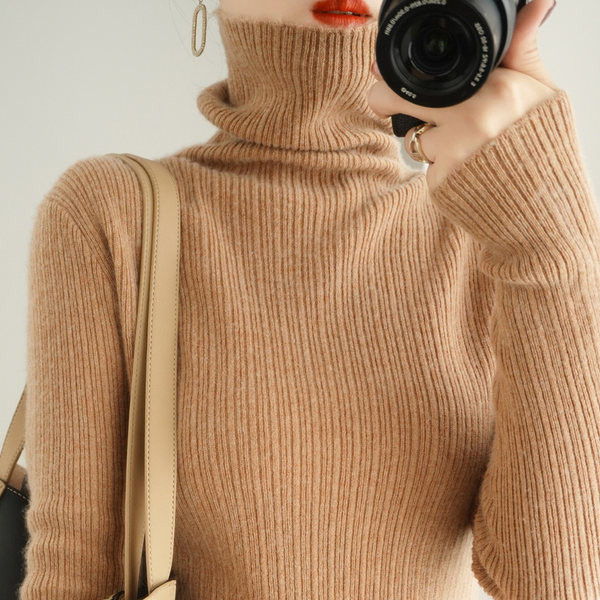 Γυναικείο εφαρμοστό πουλόβερ με λαιμόκοψη polo - πολλά χρώματα
