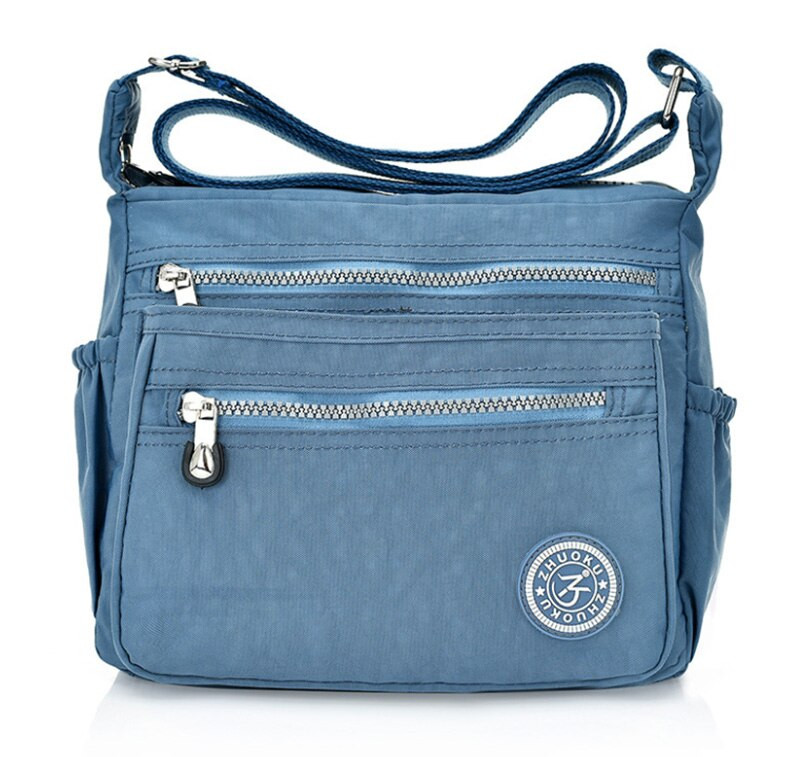 Újdonság, alkalmi hordtáska nejlon válltáskák válltáskák, poliészter, egyszemélyes divatos női tömör cipzáras, keresztben lévő utazótáskák