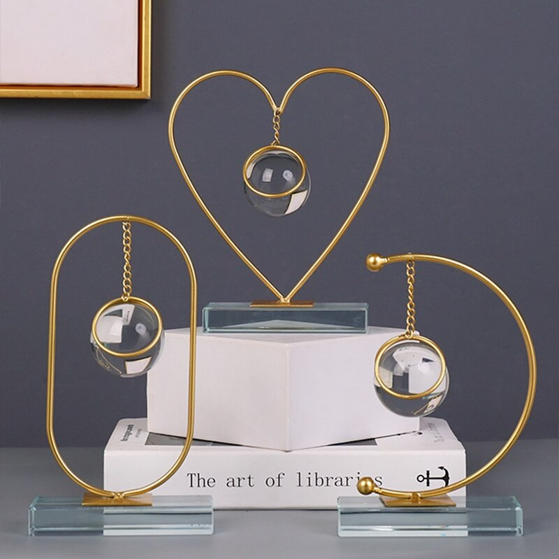 Šiaurės šalių minimalistinės geometrinės auksinės linijos krištolo rutulio papuošalai Modernūs namų biuro kūrybiniai papuošimai