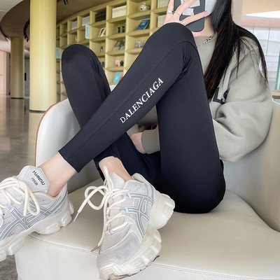 Νέο μοντέλο γυναικείο πουλόβερ με φαρδύ στρογγυλό λαιμό