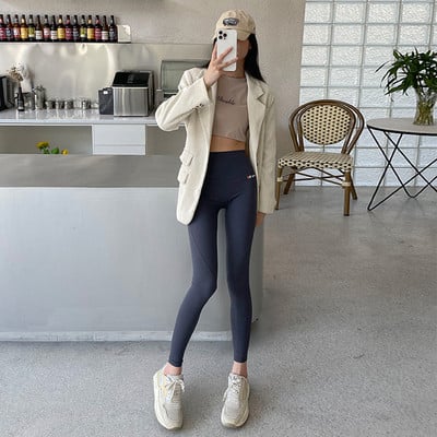 Paprasti moteriški antblauzdžiai