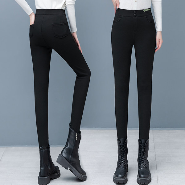 Elasztikus női leggings gombokkal