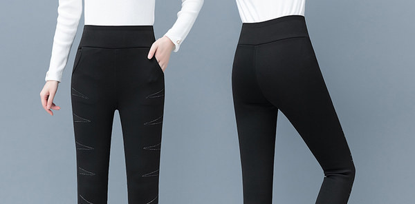 Női rugalmas leggings zsebbel