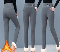 Ежедневен клин с топла подплата и джобове