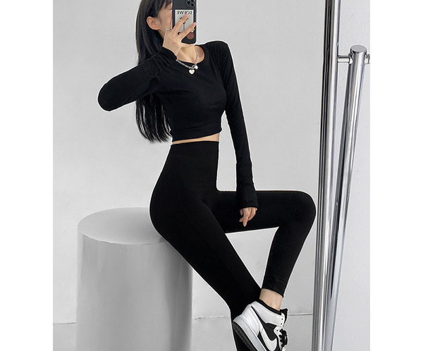 Női sportleggings új modellje, magas derékkal