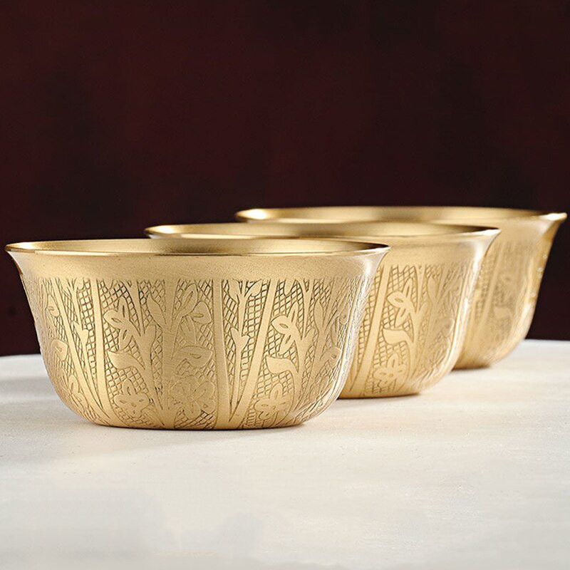 Graviruojantis mažas žalvarinis geriamasis dubuo, palankus 20 ml švento vandens puodelis, didelis ir mažas budistinio dubenėlio dekoravimas