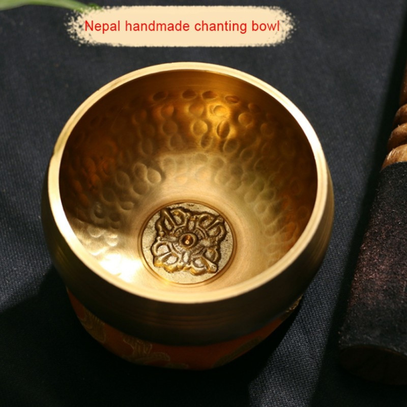 Tibetská jóga, meditácia, spievajúca misa, remeselná výroba, Budhov rituál, hudobná terapia, medená zvonkohra, zvuková misa, medené rezbárstvo bez vankúša