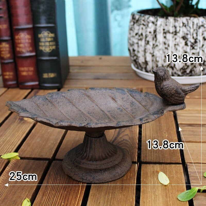 Antikvarinis kaimiškas lapų ketaus lesyklėlė su apvaliu pagrindu ūkio namų akcentais Rankų darbo sunkiojo metalo laikymo dubuo su kojelėmis lapų lėkštė