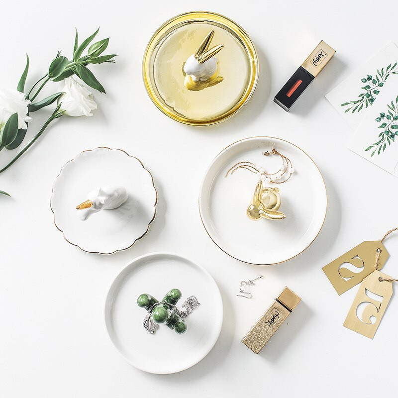 Nordic Aranyos Állatok Növények Ékszertartó Kerámia Kawaii Szarvas Flamingó Fülbevaló Kijelző Tároló Tálca Tartály Otthoni dekoráció