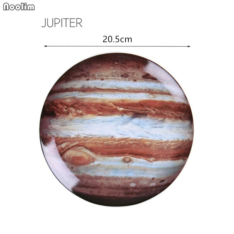 Sienai pakabinama dekoratyvinė lėkštė Šiaurės šalių Šiuolaikiniai Kūrybiniai kosminiai papuošalai Astronautas Keraminė Planeta Namų sienų dekoravimas Amatai